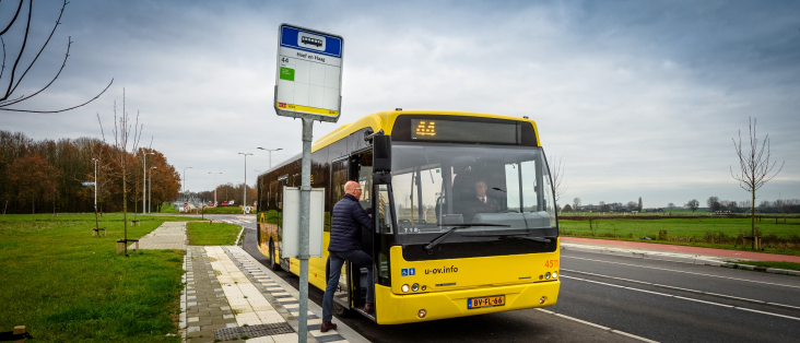 Wat vind jij van buslijnen 43/44? Doe mee aan de enquête en win een iPad! |  provincie Utrecht